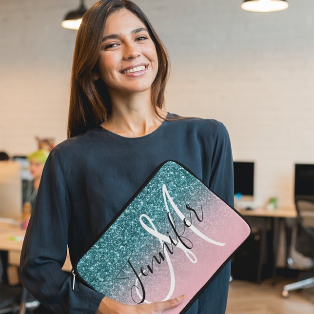 Housse Pour Ordinateur Portable Rose et sarcelle ombré paillettes monogrammées (You can change the font style, size and placement of the name and monogram.)