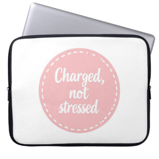 Housse Pour Ordinateur Portable Rouge discret et rose poussiéreux art IA 