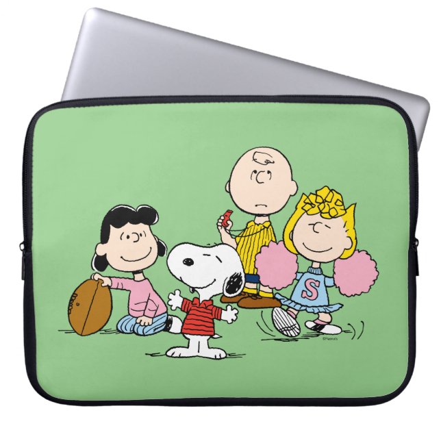 Housse Pour Ordinateur Portable Snoopy et Gang Play Football (Devant)