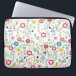 Housse Pour Ordinateur Portable Snoopy So Sweet Flower Motif<br><div class="desc">Jetez un oeil à ce design super mignon avec Snoopy dans un motif de jardin fleuri et lumineux.</div>