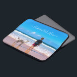Housse Pour Ordinateur Portable Tête d'ordinateur portable photo pour animaux de c<br><div class="desc">Manches personnalisées pour ordinateur portable photo et texte - Votre propre design avec chien d'animal de compagnie - Cadeau personnalisé pour famille / amis ou portable personnel - Ajouter votre photo et texte - Redimensionner et déplacer ou supprimer et ajouter des éléments / du texte avec l'outil de personnalisation! Choisissez...</div>