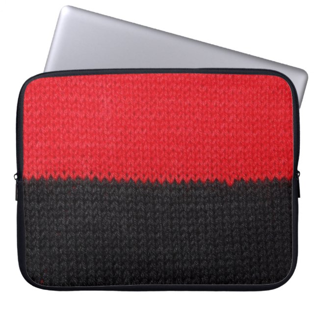 Housse Pour Ordinateur Portable tricot rouge-noir : closeup rayé. (Devant)