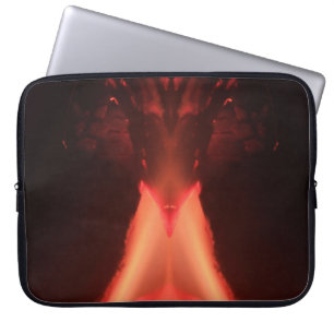 Housse Pour Ordinateur Portable Un volcan d'orange et de feu rouge