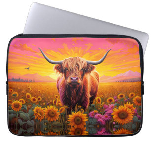 Housse Pour Ordinateur Portable Vache Highland dans les tournesols à Sunrise