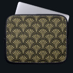 Housse Pour Ordinateur Portable Ventilateur noir et or Posh Deco Motif<br><div class="desc">Ce magnifique motif Art déco est orné d'un ventilateur en or motif contre un arrière - plan noir.</div>