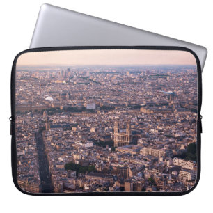 HOUSSE POUR ORDINATEUR PORTABLE VUE AÉRIENNE DES BÂTIMENTS DE LA VILLE EN JOURNÉE