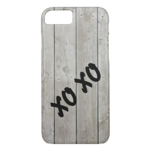 Hugs & Kisses Barn Board iPhone 7 Coque
