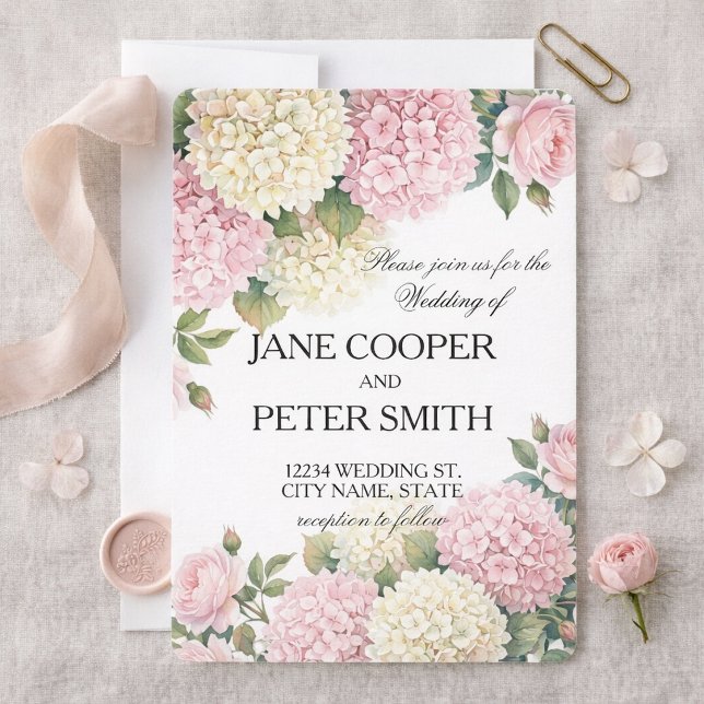 Hydrangeas and roses Budget Wedding Invitation (Créateur téléchargé)