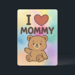 I ❤️ maman - Carte de voeux pour les enfants d'our<br><div class="desc">Célébrez maman avec cette carte "I ❤️ maman" pleine de charme avec un adorable ours en peluche et un arrière - plan pastel à l'eau. Parfait pour que les enfants donnent pour la Fête des Mères, les anniversaires, ou simplement pour dire "Je t'aime". Ce design sucré et coloré fait un...</div>
