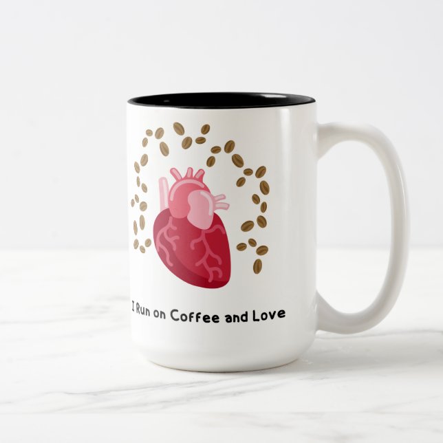 I Run on Coffee and Love Mug (Droit)