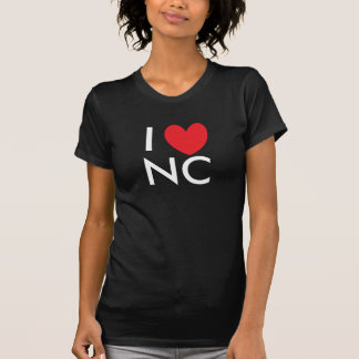 I T-shirt de la Caroline du Nord de coeur