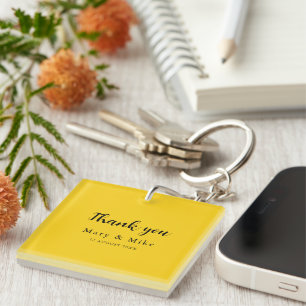 Idée cadeau élégant porte-clés jaune Merci