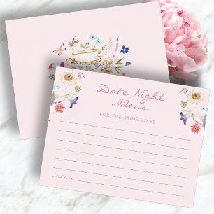 Idées de soirée de fiançailles rose