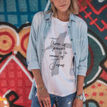 Il y a du pouvoir au nom du t-shirt Jésus<br><div class="desc">Il y a du pouvoir au nom de Jésus t-shirt écrivant sur une croix stylisée. Ce design de foi moderne et tendance est le cadeau parfait et la marque de mode. #christian #religion #écritures #foi #bible #jesus</div>