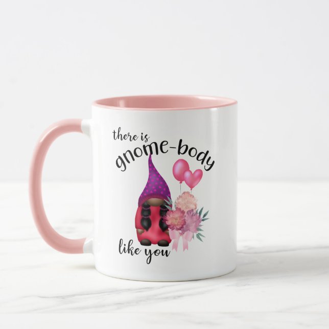 Il y a un corps de gnome comme une tasse (Gauche)