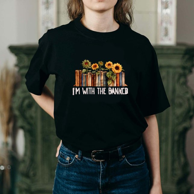 I'm With The Banned T-shirt | Banned Books Tee (Créateur téléchargé)