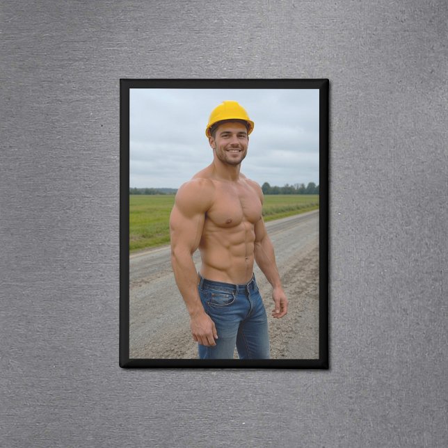 Image d'ouvrier du bâtiment musclé n°1 Magnet (Créateur téléchargé)