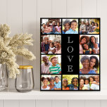 Imitation Canevas Grandma Love 10 Photo Collage noir<br><div class="desc">Un montage photo noir imitation toile pour célébrer la meilleure grand-mère de l'histoire. Personnalisez avec 10 photos de ses petits-enfants,  enfants et autres membres de la famille. "LOVE" est écrit au milieu dans un élégant texte blanc.</div>