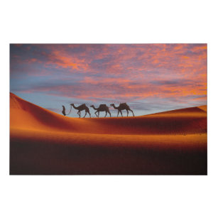 Imitation Canevas Les déserts   Homme et chameaux dans les dunes de