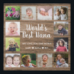 Imitation Canevas Meilleur Nana Grandkids 12 photo Collage<br><div class="desc">Créez votre propre photo collage de toile art avec 12 de vos photos préférées sur un arrière - plan de texture en bois .Personnalisez avec des photos de petits-enfants. Fait un cadeau de conservation précieux pour grand-mère pour l'anniversaire,  le jour de la mère,  le jour des grands-parents,  etc</div>