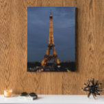 Imitation Canevas Paris Tour Eiffel à la nuit<br><div class="desc">Apportez Paris dans votre chambre avec cette impression de toile fausse enveloppée.</div>