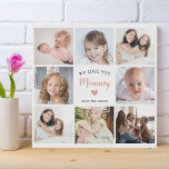 Imitation Canevas Pink Heart 8 Photo Collage Fête des Mères Moderne<br><div class="desc">Ce collage de 8 photos d'impression de canva moderne présente le message sincère "We love you mommy" dans une élégante typographie de script et un coeur rose simple. Un cadeau idéal pour votre mère le jour de la Mère, Noël ou anniversaire. Il peut être personnalisé avec 8 photos de famille...</div>