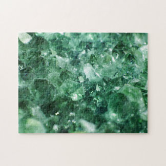 Impossible Puzzle - Emerald Gem Macro