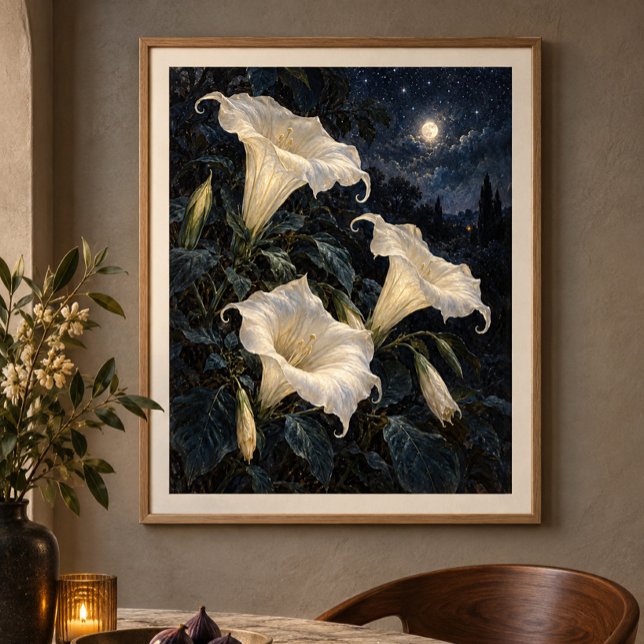 Impression d'art Datura sous les étoiles (Styled display of Datura beneath the Stars Art Print. Frame, mat and furnishings shown for illustration; select framing options separately.)