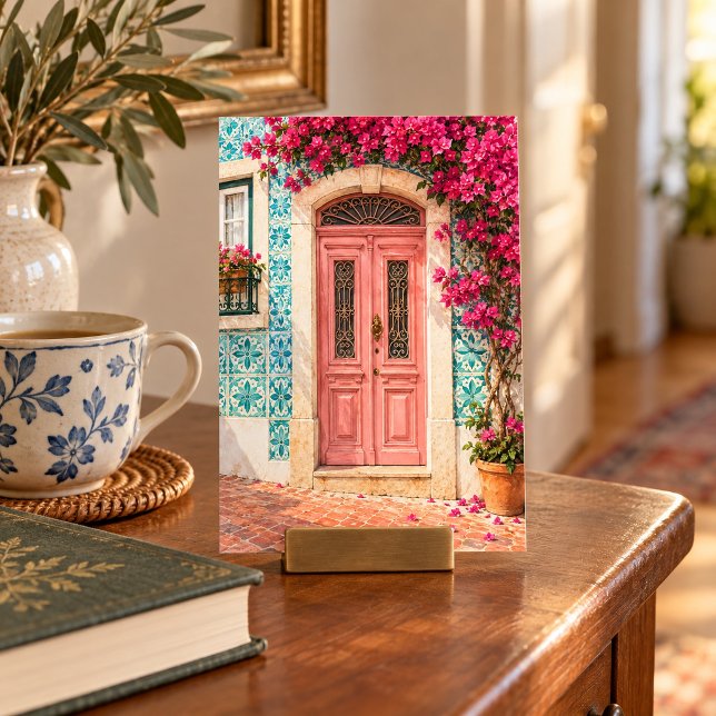 Impression d'art de porte rose à Lisbonne (4 x 6 inch unframed semi-gloss print. Flat printed artwork. Styled scene; props not included.)