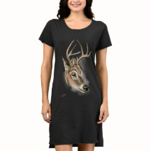 Impression de cerfs sur T-shirt habillé