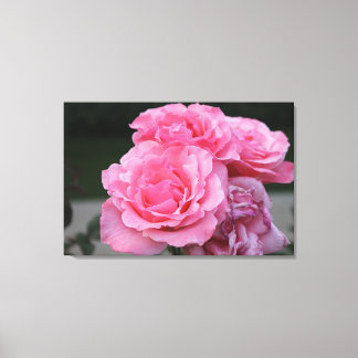 Impression en toile étirée de portrait rose