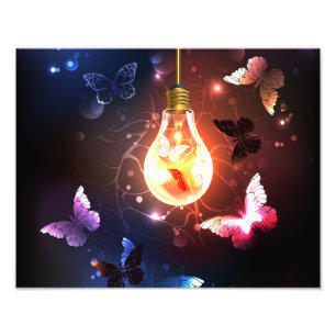 Impression Photo Ampoule lumineuse avec papillons nocturnes