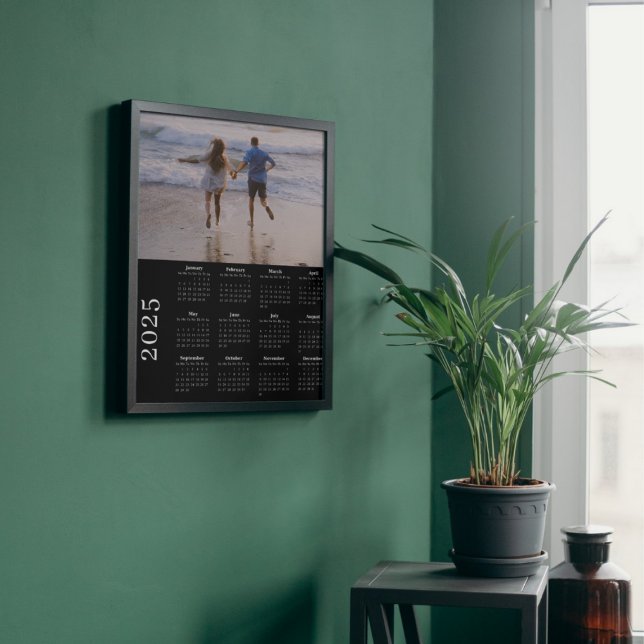 Impression Photo Calendrier noir à fond 2025 classique (Créateur téléchargé)