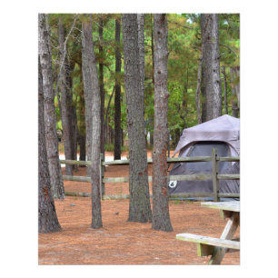 Impression Photo Camping avec tente et clôture en bois