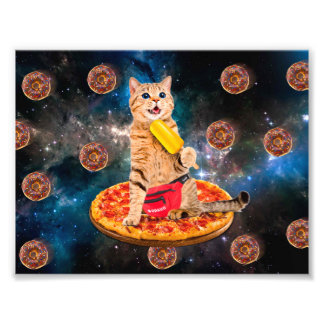 Impression Photo Chat sur une pizza mangeant de la glace lolly