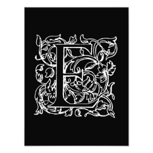 Impression Photo Décoré d'un monogramme blanc de la lettre E de