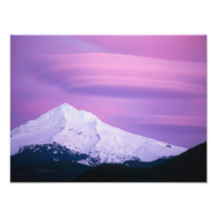 Impression Photo Des nuages violets entourent le mont Hood, dans