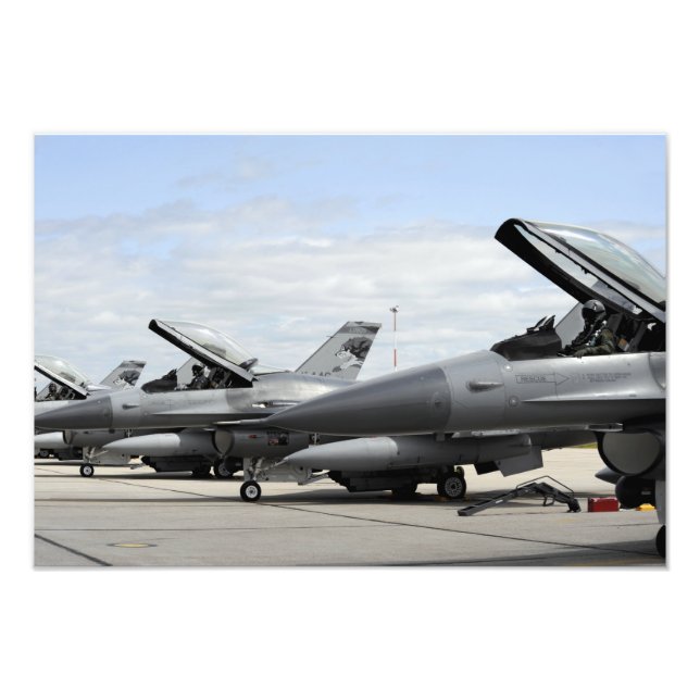 Impression Photo F-16 Fighting Falcons attend le lancement (Devant)