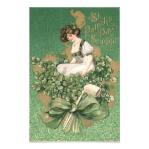 Impression Photo Femme Irlandaise Verte Arc en Or Trèfle Pipe en Ar
