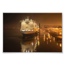 Fierté de Hull Ferry la nuit – Atmosphérique