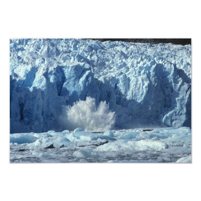 Impression Photo Iceberg fraîchement vêlé éclaboussant les eaux fro (Devant)