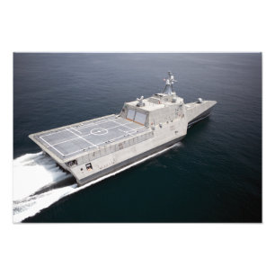 Impression Photo Le navire de combat littoral Independence