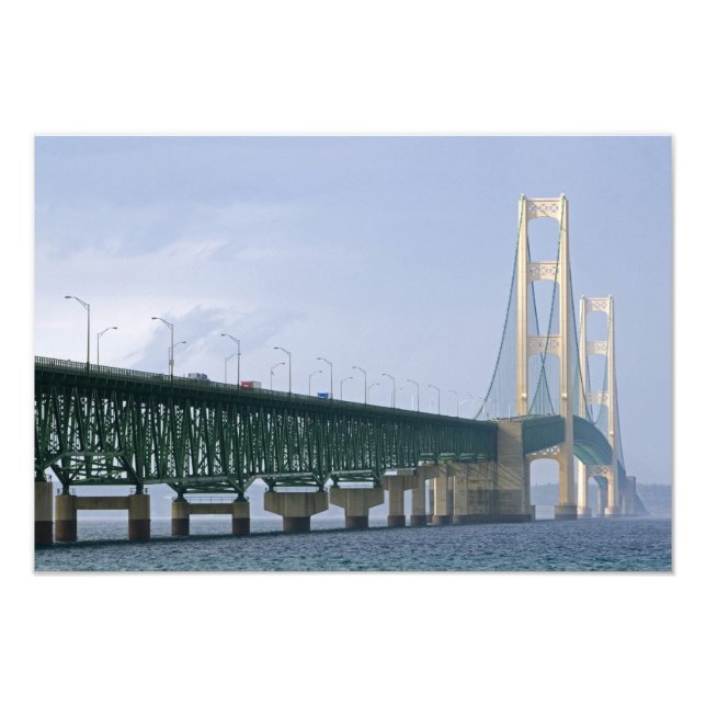 Impression Photo Le pont Mackinac enjambant les Détroits de (Devant)