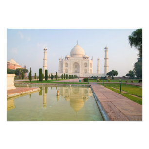 Impression Photo Le Taj Mahal paisible et calme au lever du soleil,