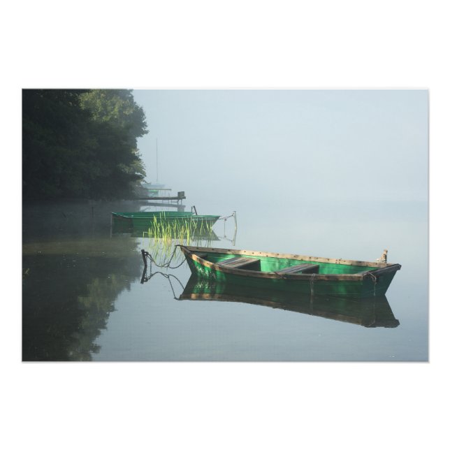Impression Photo Les bateaux sur l'eau calme du lac (Devant)
