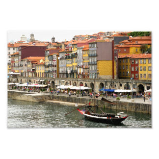 Impression Photo Les couleurs du port de la ville à Porto Portugal