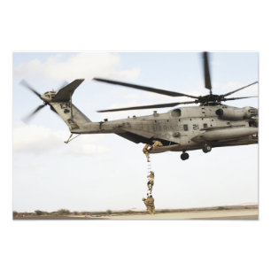 Impression Photo Les pararémen de la Force aérienne conduisent une