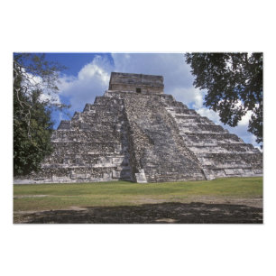 Impression Photo Les touristes traversent une partie non restaurée