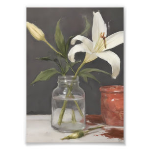 Impression Photo Lilies blanches dans un vase en verre sur une tabl