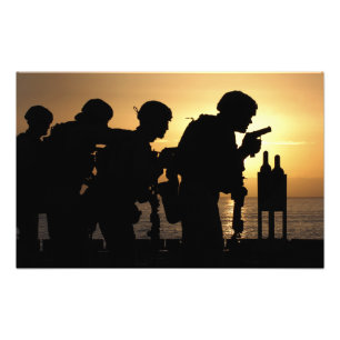 Impression Photo Marines tire des pistolets de 9mm